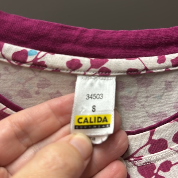 CALIDA Pink blueberry night shirt size Small - Picture 5 of 7